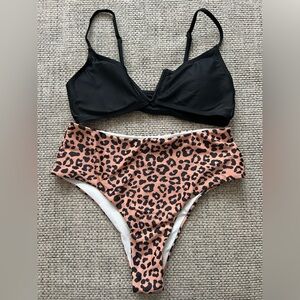 Women’s Bikini Set Size Small Leopard Print Black
